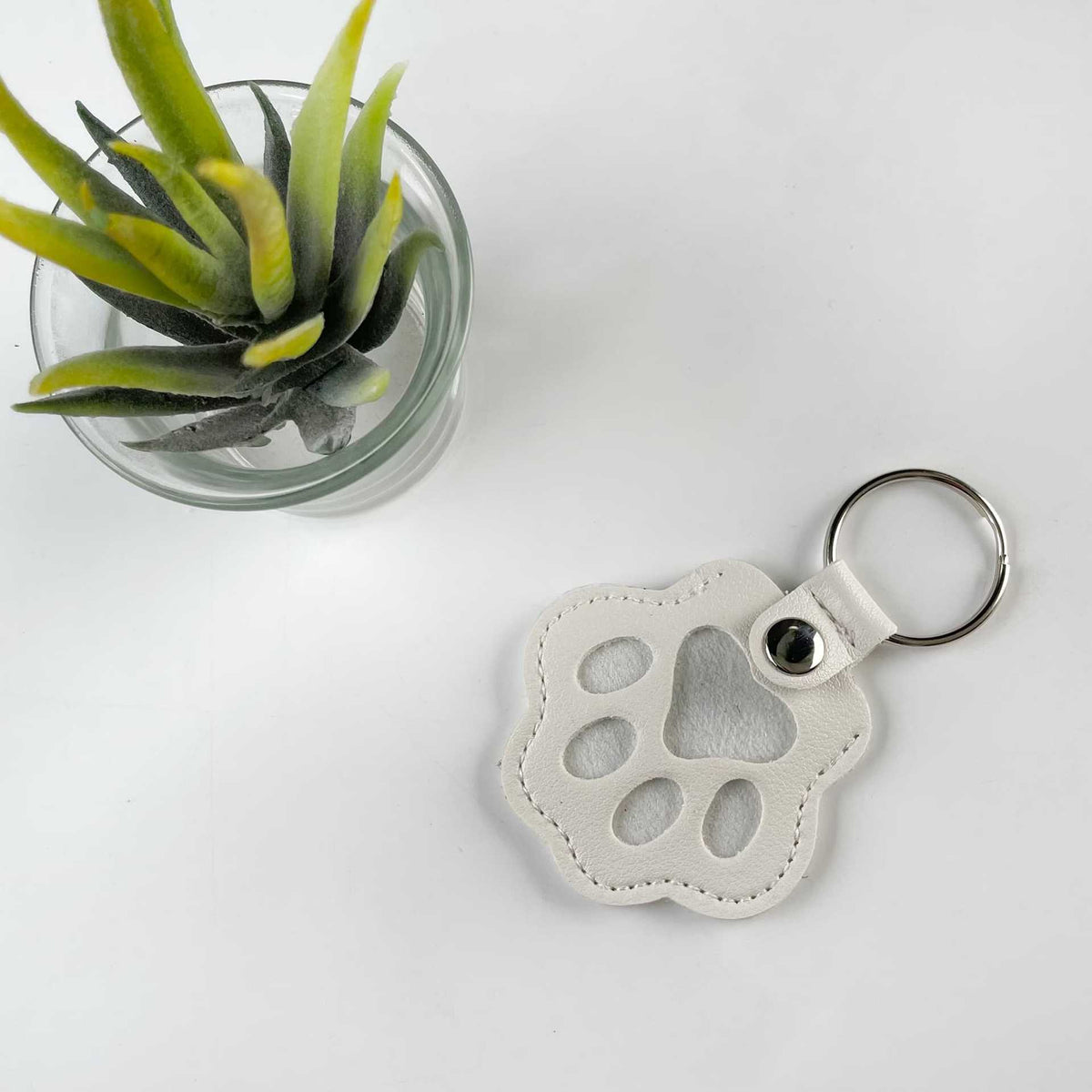 Pet Paw Keychain — Keepsake Holder for Pet Hair / Fur, Memorial Gift