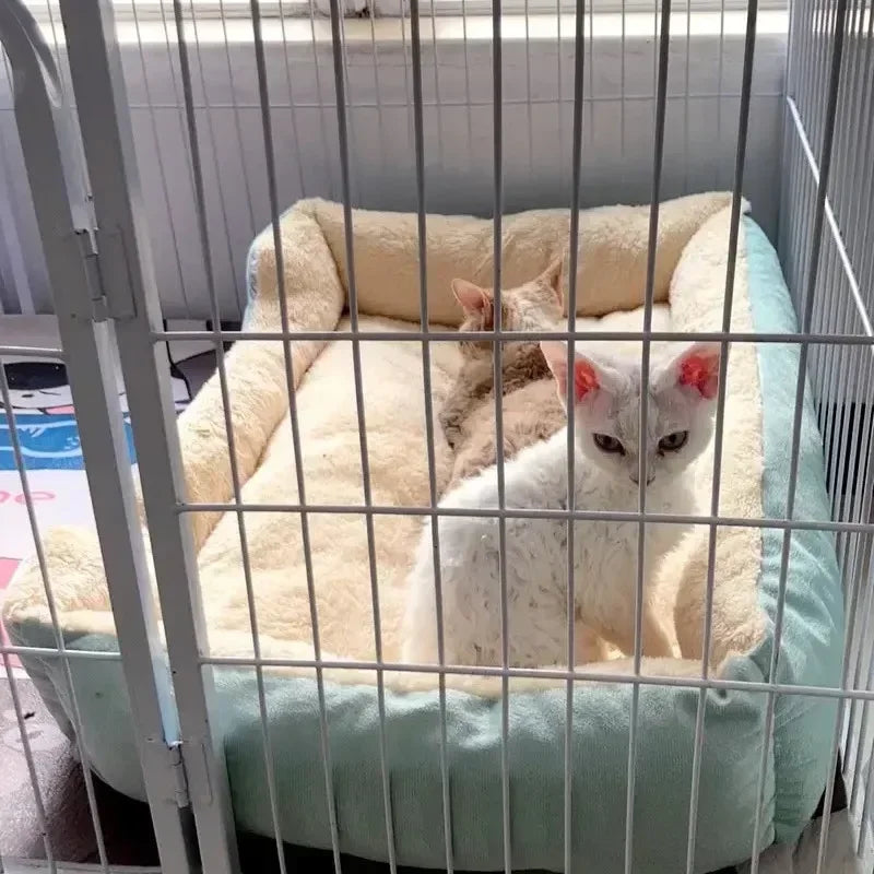 Soft Plush Pet Bed — Cosy Cushion for Cats, Kittens & Small Dogs